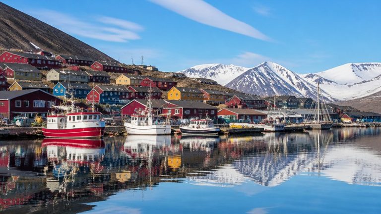 longyearbyen cruise port essentials